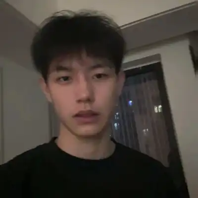 侯凡